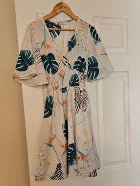 Cupshe Cream Mini Dress with Teal & Orange Tropical Print
